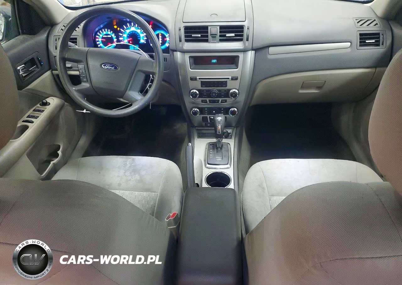 2012 Ford Fusion S VIN:3FAHP0GA5CR351705 - 8