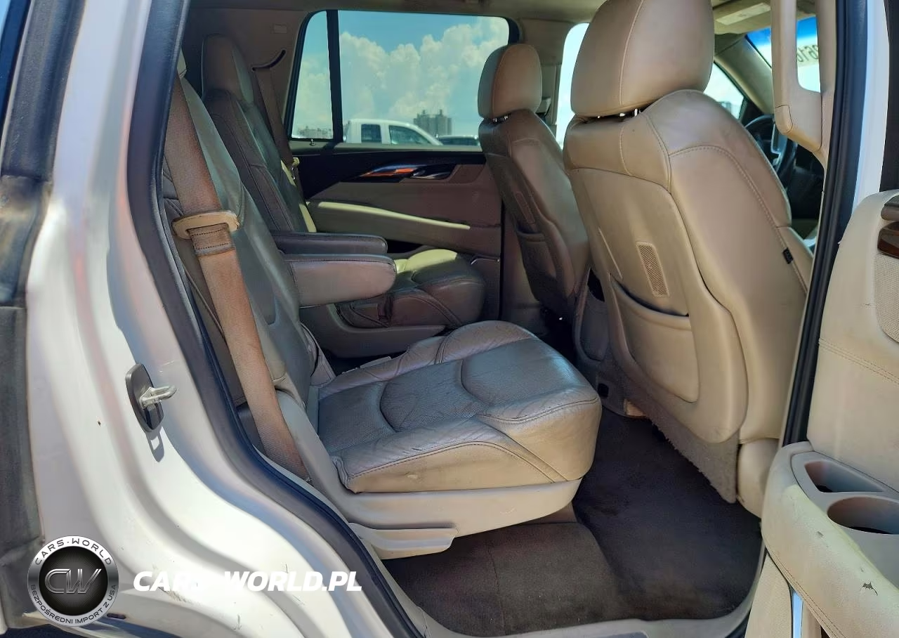 2017 Cadillac Escalade Luxury VIN:1GYS4BKJ8HR123450 - 11