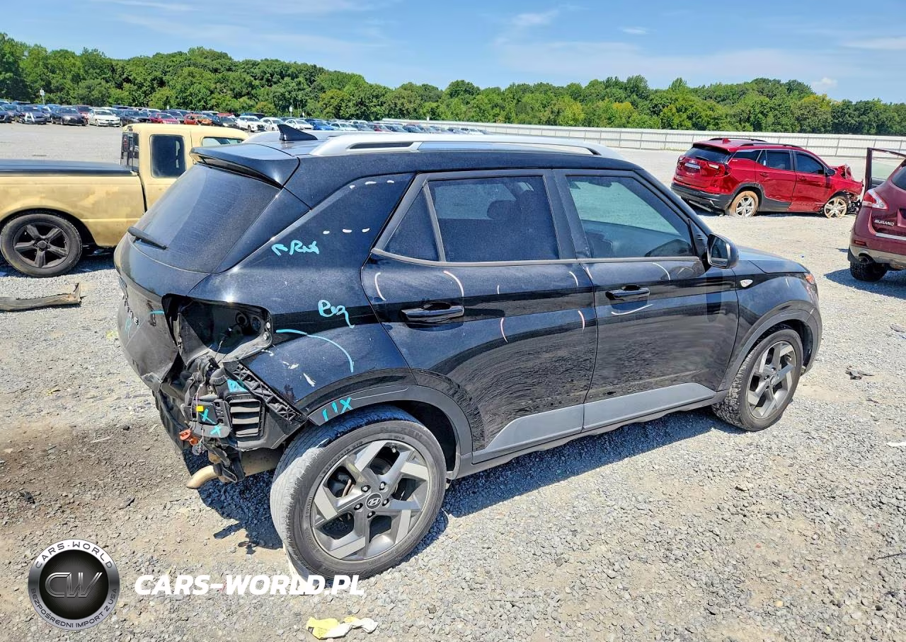2021 Hyundai Venue Sel VIN:KMHRC8A37MU100077 - 3
