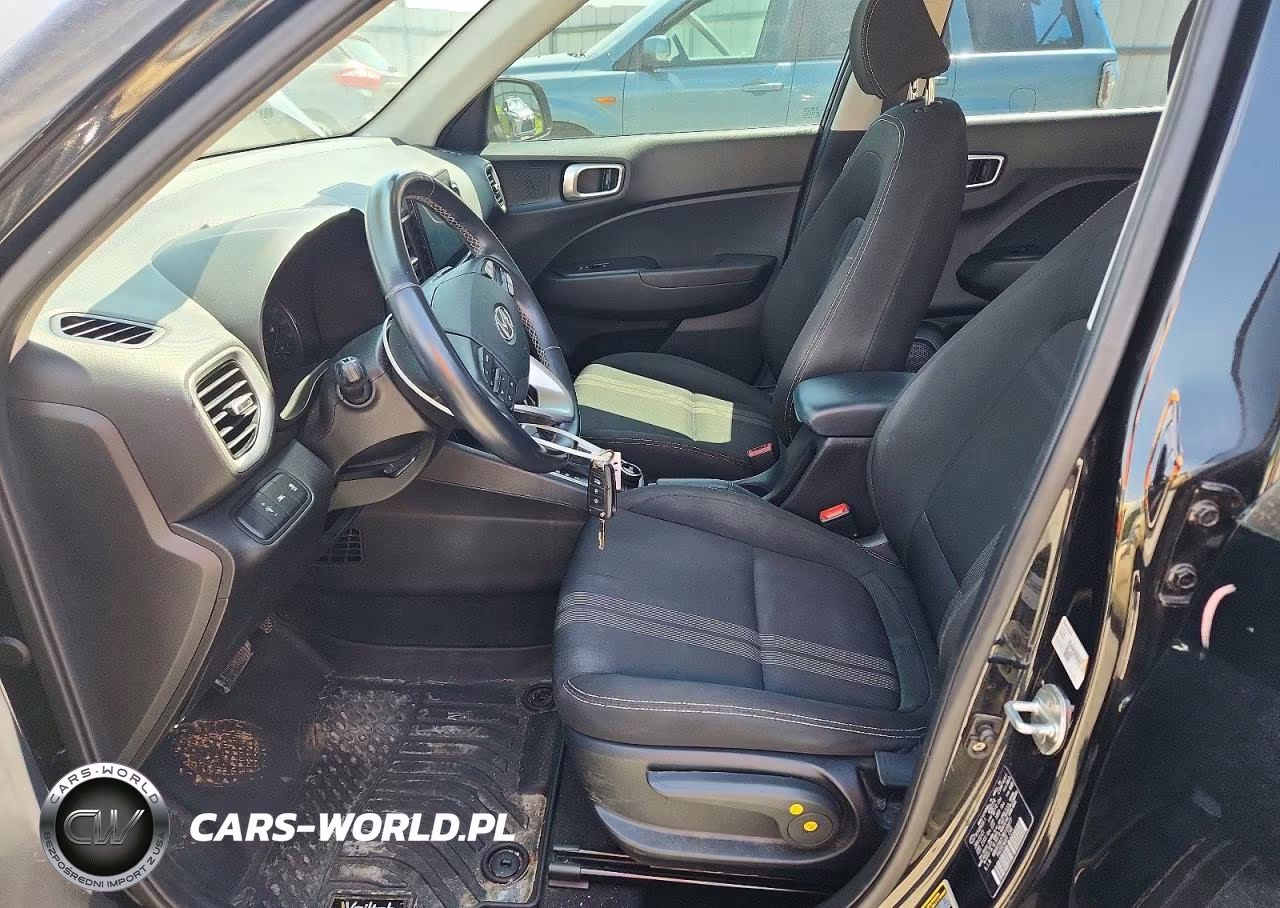 2021 Hyundai Venue Sel VIN:KMHRC8A37MU100077 - 7