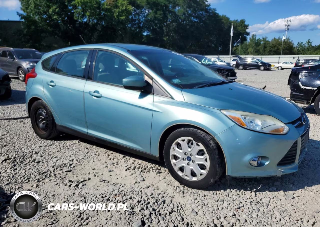 2012 Ford Focus Se VIN:1FAHP3K2XCL351585 - 4