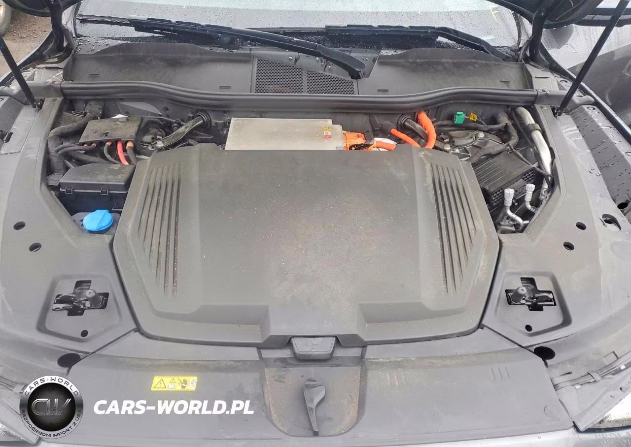 2019 Audi E-Tron Prestige VIN:WA1VAAGE3KB006760 - 12