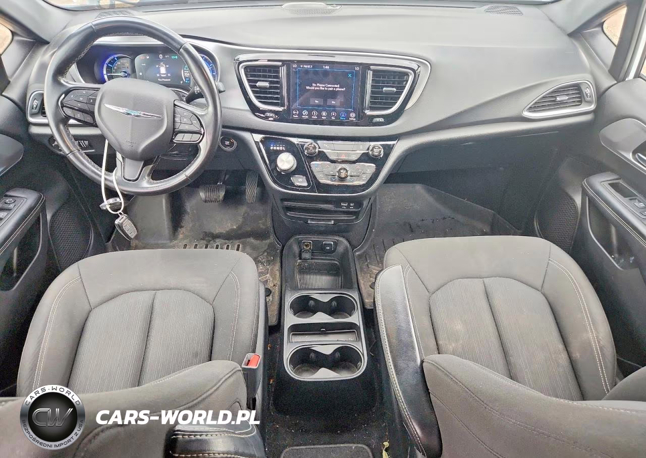 2019 Chrysler Pacifica Hybrid Touring Plus VIN:2C4RC1H77KR532943 - 8
