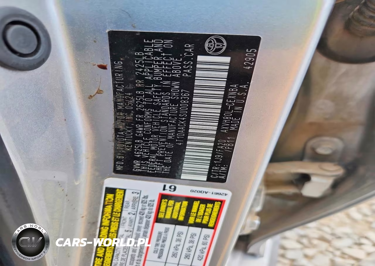 2025 Toyota Camry Le VIN:4T1DAACK4SU008367 - 12