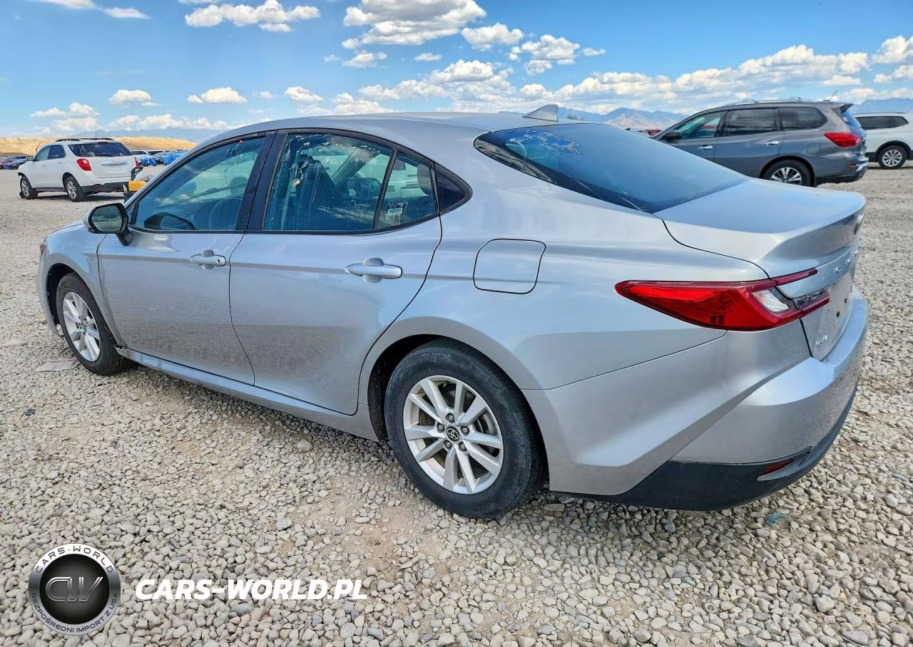 2025 Toyota Camry Le VIN:4T1DAACK4SU008367 - 2