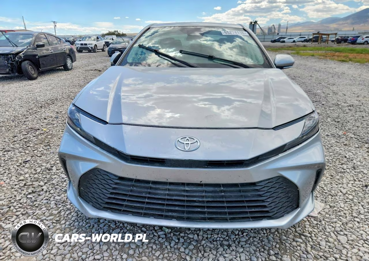 2025 Toyota Camry Le VIN:4T1DAACK4SU008367 - 5