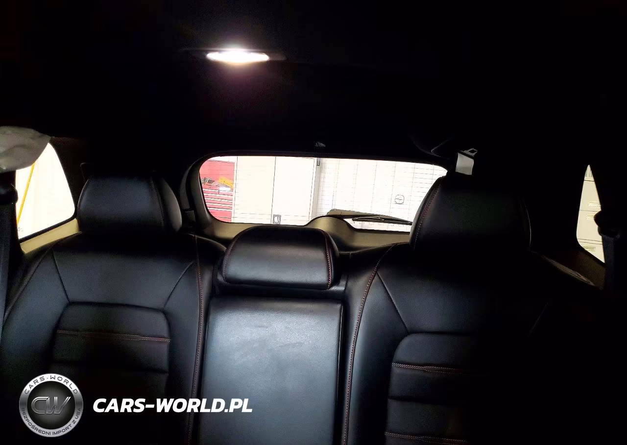 2025 Honda Cr-V Sport Touring VIN:7FARS6H90SE039655 - 10
