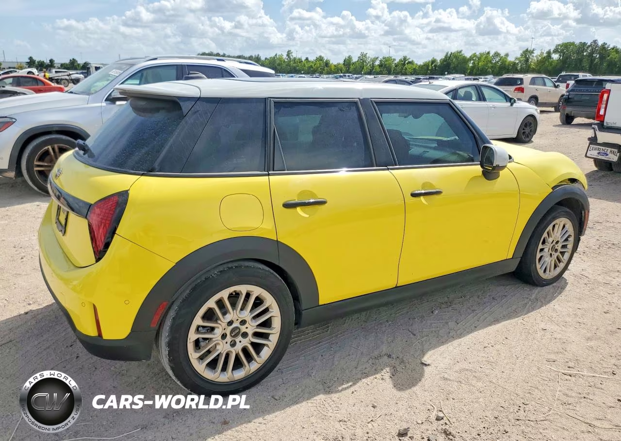 2025 Mini Hardtop Cooper S VIN:WMW53GD0XS2X54477 - 3