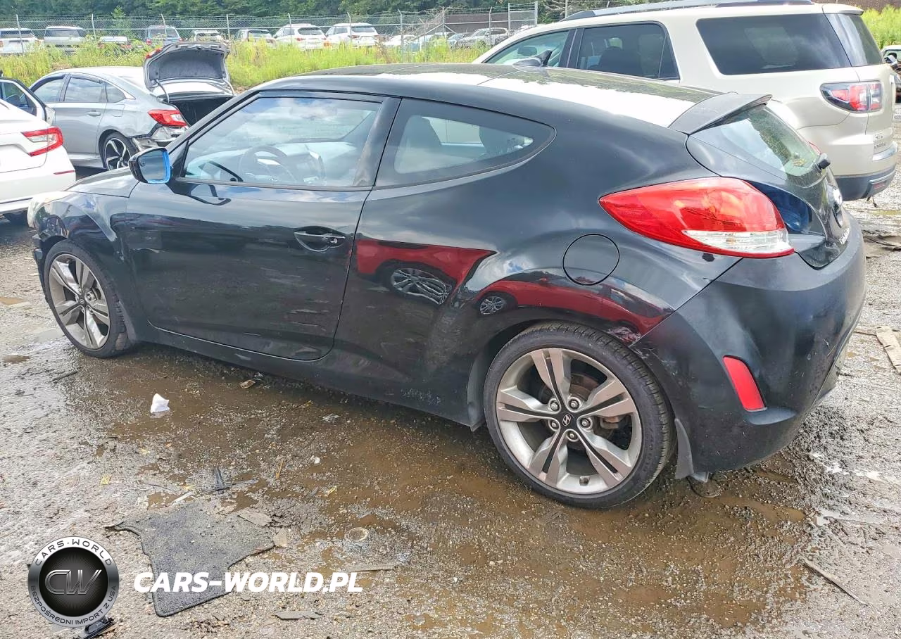 2012 Hyundai Veloster Base VIN:KMHTC6AD8CU072422 - 2