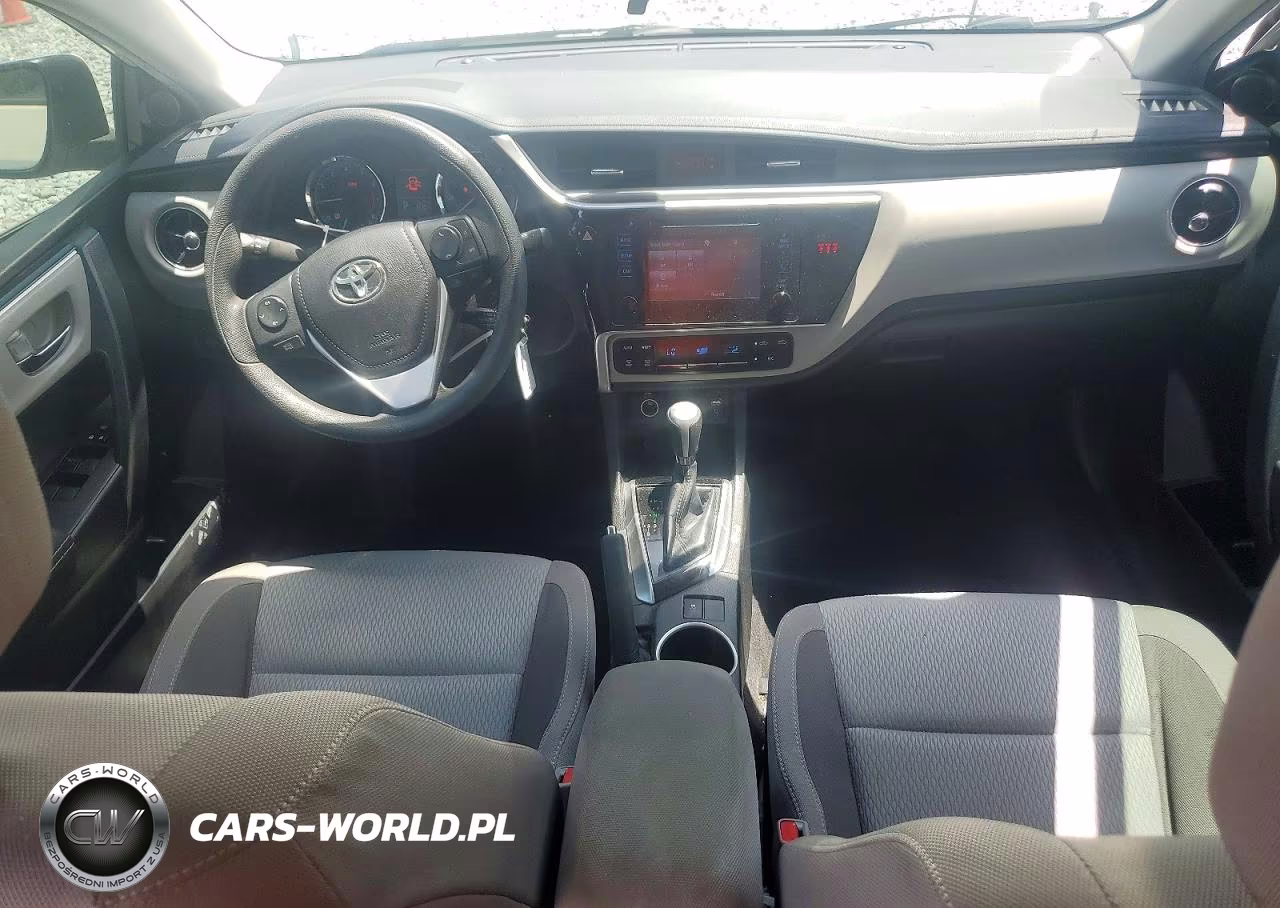 2019 Toyota Corolla Le VIN:5YFBURHE1KP927647 - 8