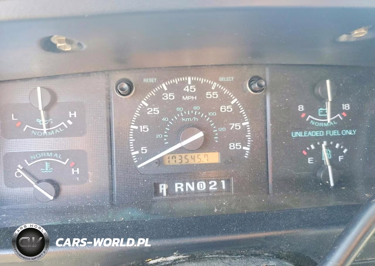 1995 Ford Econoline E150 VIN:1FMEE11Y8SHA97515 - 9