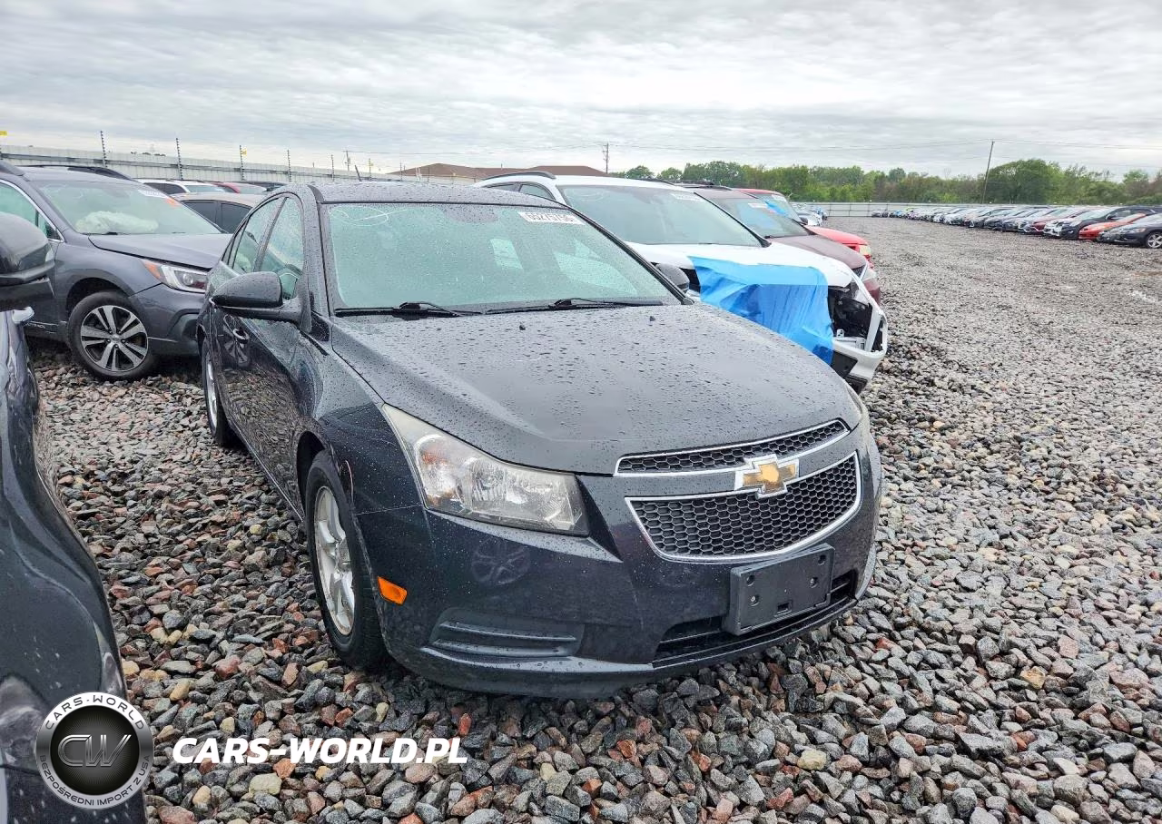 2014 Chevrolet Cruze Lt VIN:1G1PC5SB1E7275823 - 4