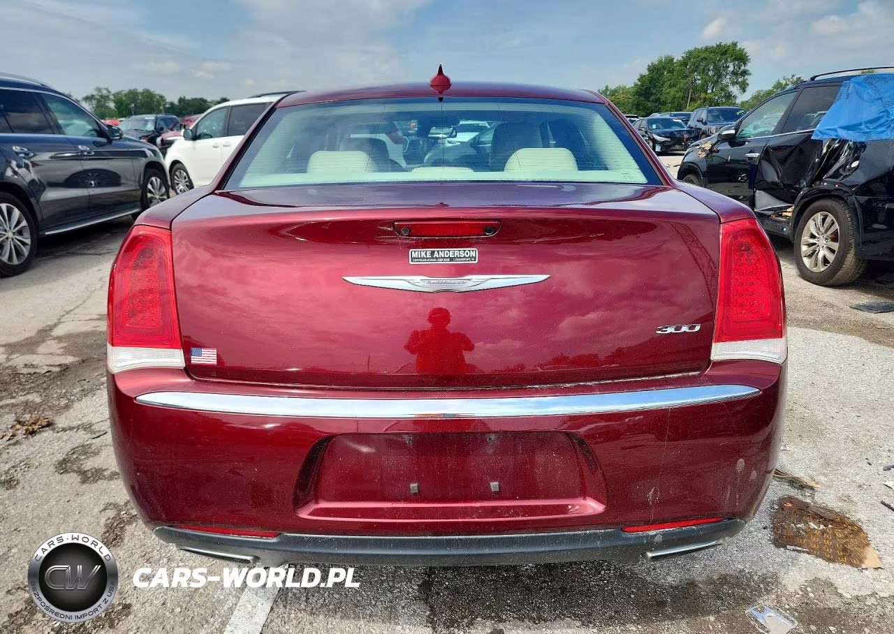 2016 Chrysler 300 Limited VIN:2C3CCAAG8GH164287 - 6