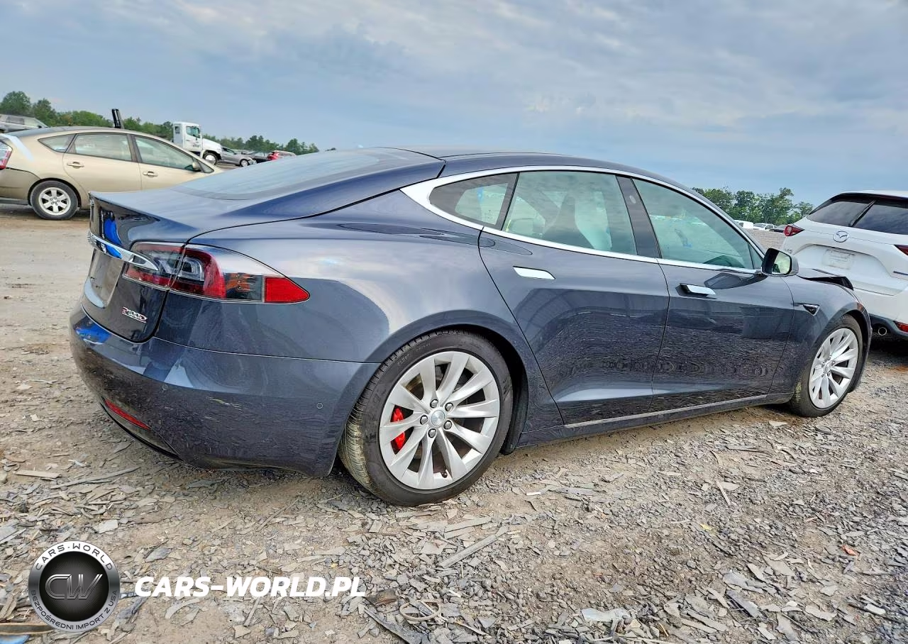 2018 Tesla Model S VIN:5YJSA1E45JF276040 - 3