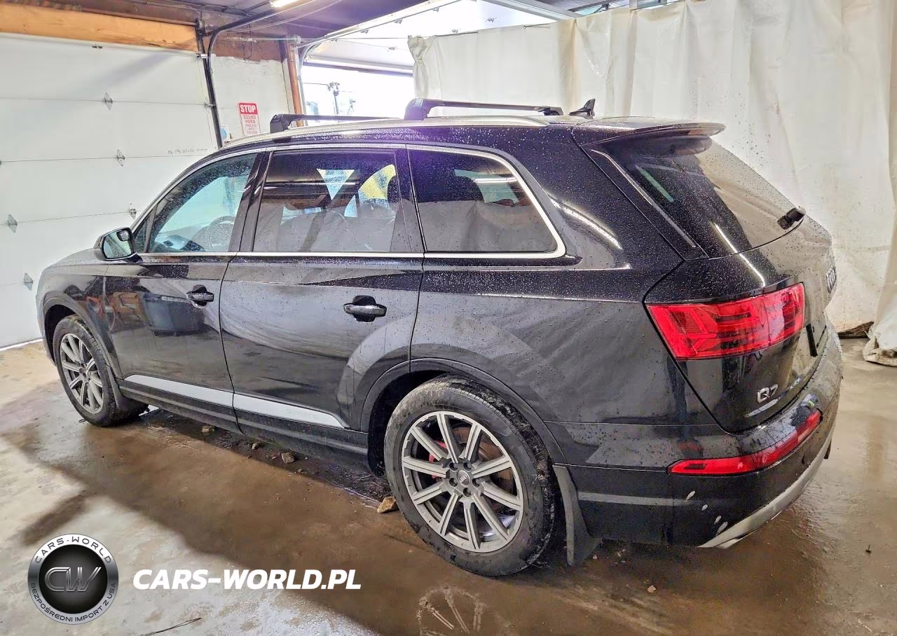 2017 Audi Q7 Premium Plus VIN:WA1LAAF71HD050909 - 2