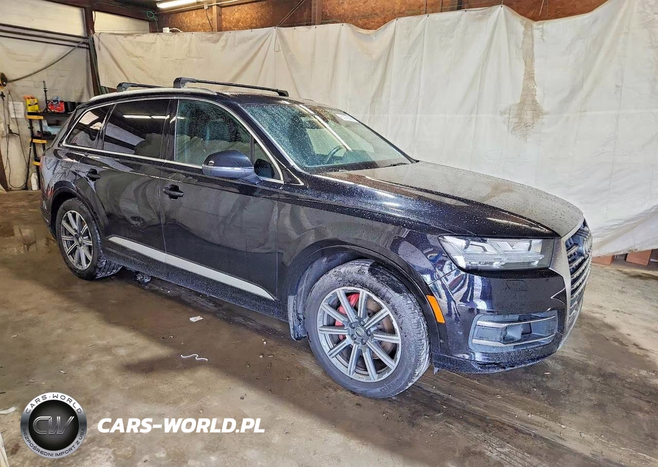 2017 Audi Q7 Premium Plus VIN:WA1LAAF71HD050909 - 4