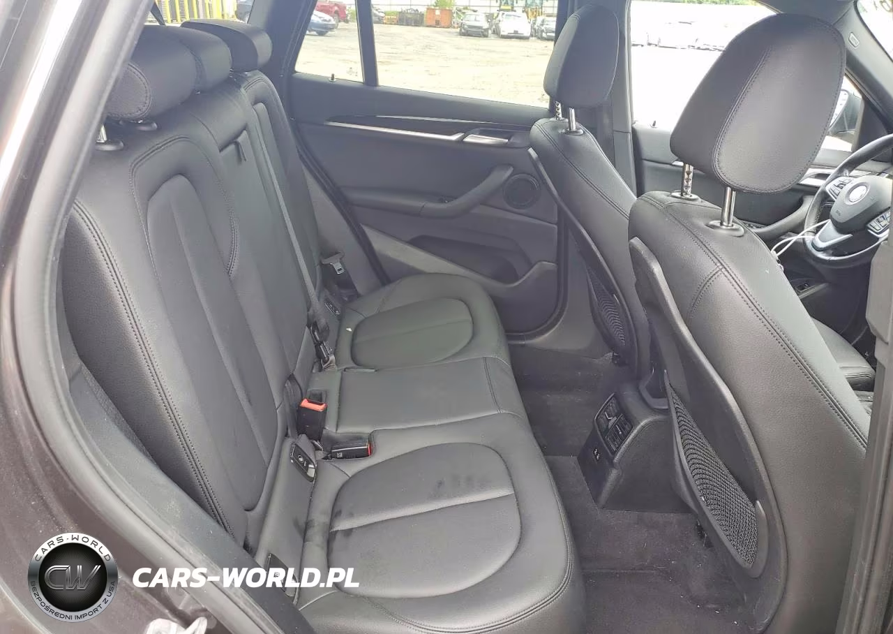2021 BMW X1 xDrive28I VIN:WBXJG9C0XM5T23192 - 10
