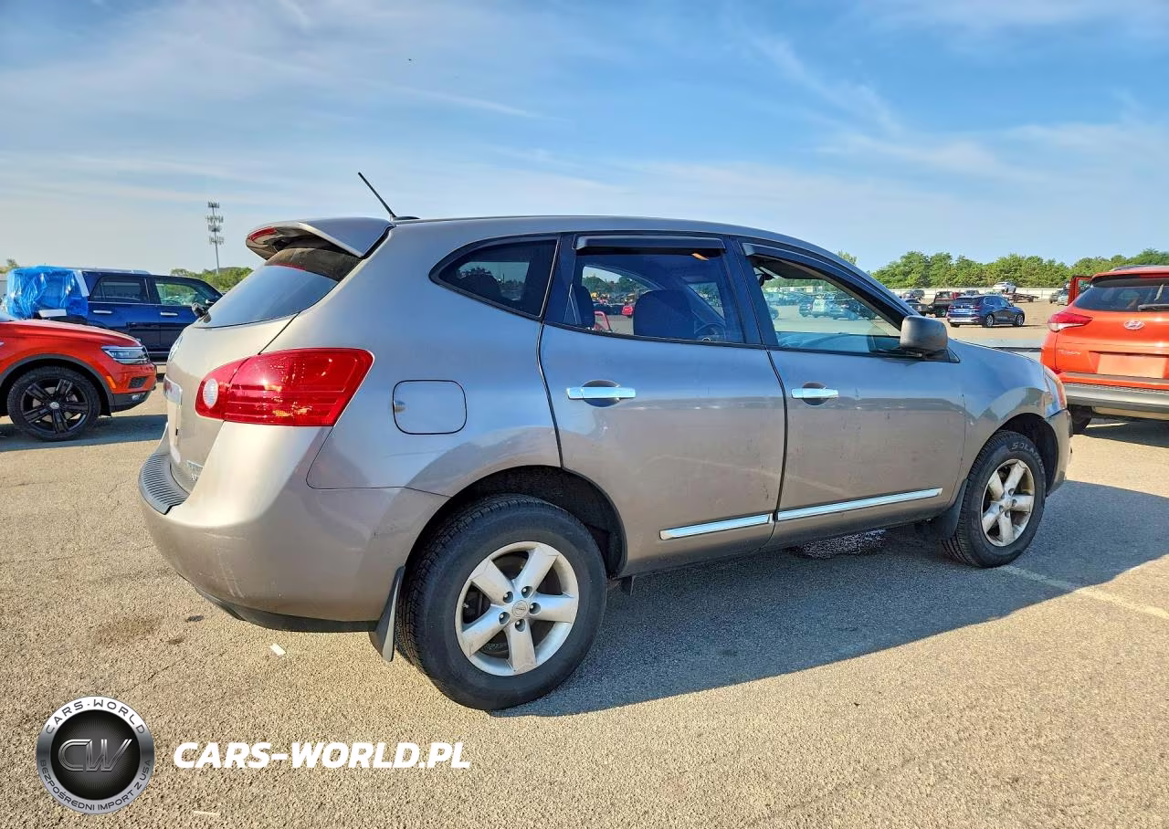 2012 Nissan Rogue S VIN:JN8AS5MV3CW397131 - 3