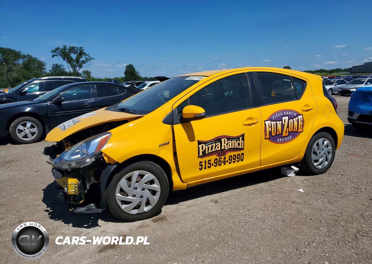 2015 Toyota Prius C One VIN:JTDKDTB31F1109527 - 1