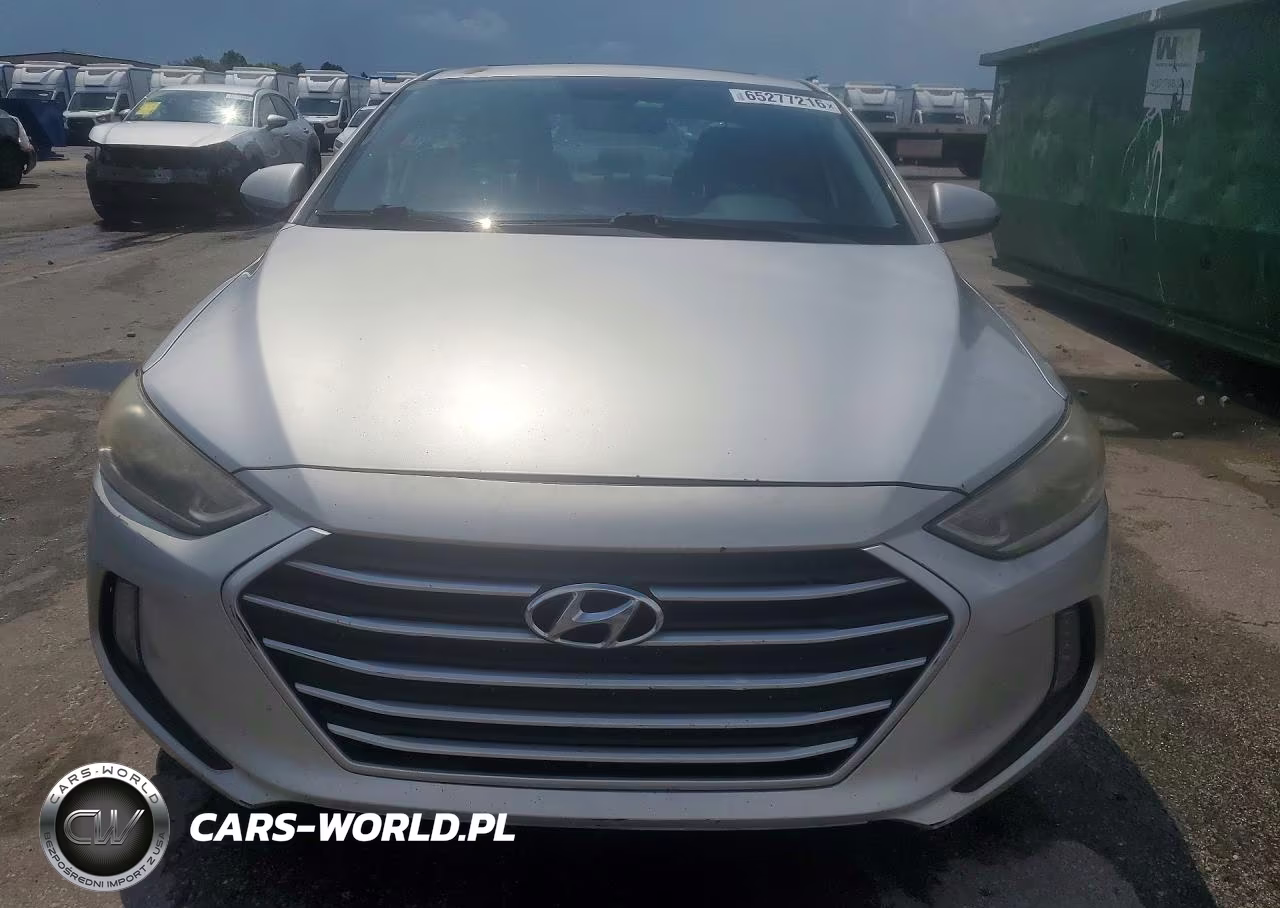 2018 Hyundai Elantra Value Edition VIN:5NPD84LF1JH321065 - 5