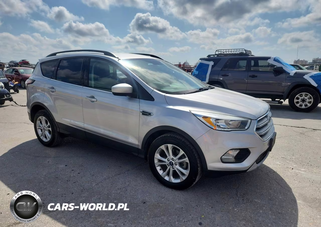 2018 Ford Escape Se VIN:1FMCU0GD7JUA73348 - 4