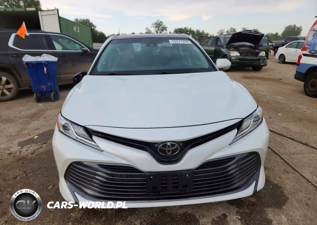 2018 Toyota Camry Xle V6 VIN:4T1BZ1HK6JU013402 - 5