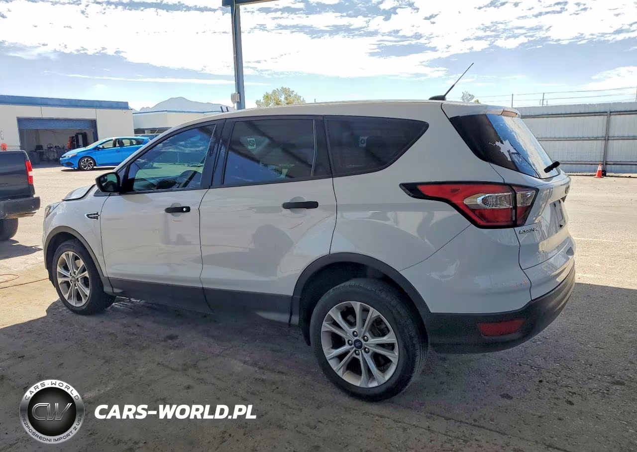 2018 Ford Escape S VIN:1FMCU0F74JUC06207 - 2