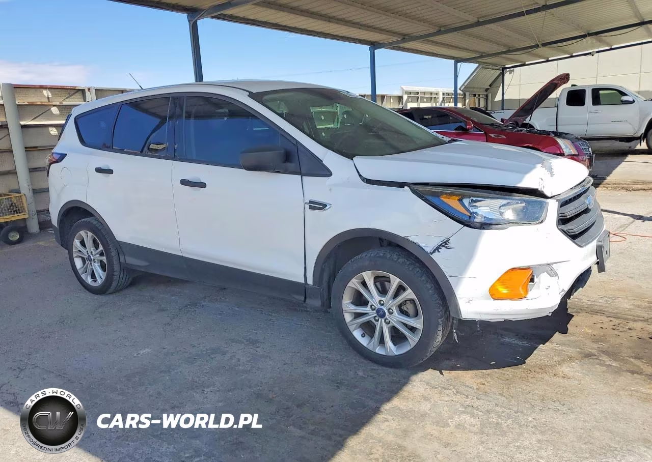 2018 Ford Escape S VIN:1FMCU0F74JUC06207 - 4