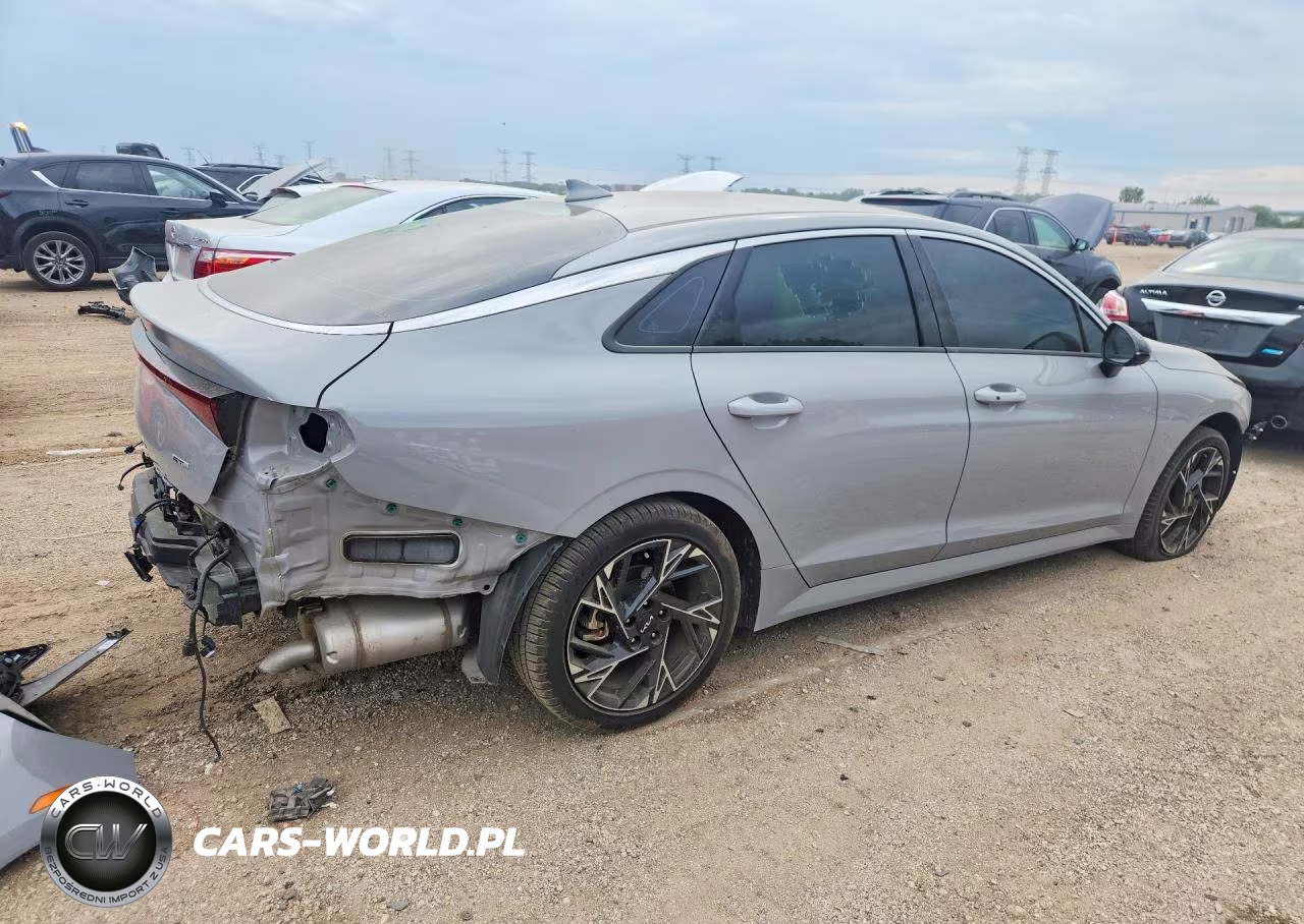 2026 Kia K5 Gt Line VIN:KNAG64J79T5475280 - 3