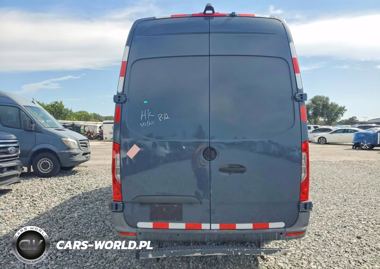 2019 Mercedes-Benz Sprinter 2500-3500 VIN:WD4PF1CD0KP135593 - 6
