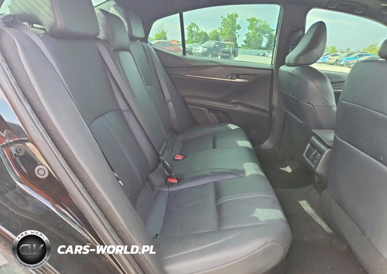 2025 Toyota Camry Xse VIN:4T1DAACKXSU519405 - 10