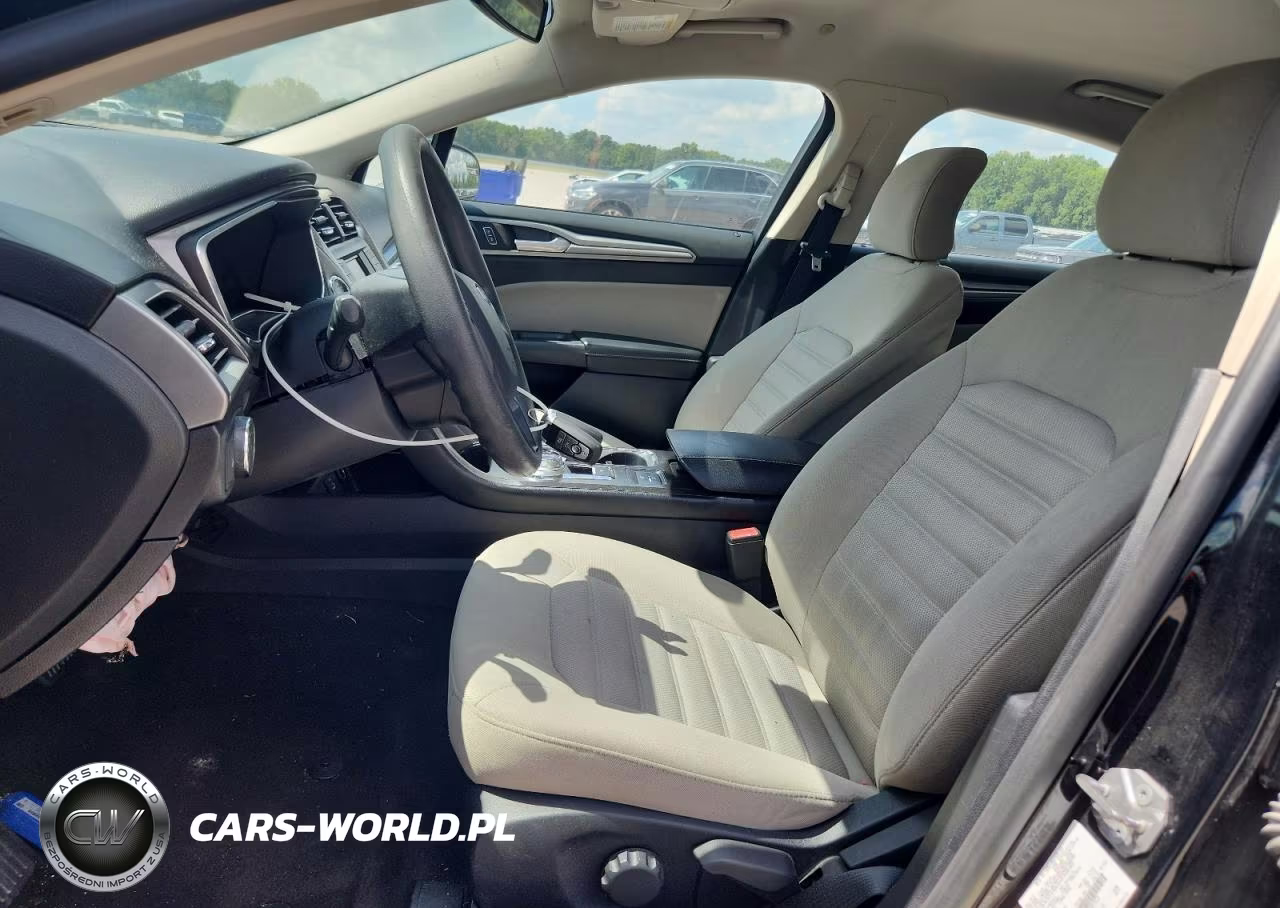 2018 Ford Fusion S Hybrid VIN:3FA6P0UU2JR101213 - 7