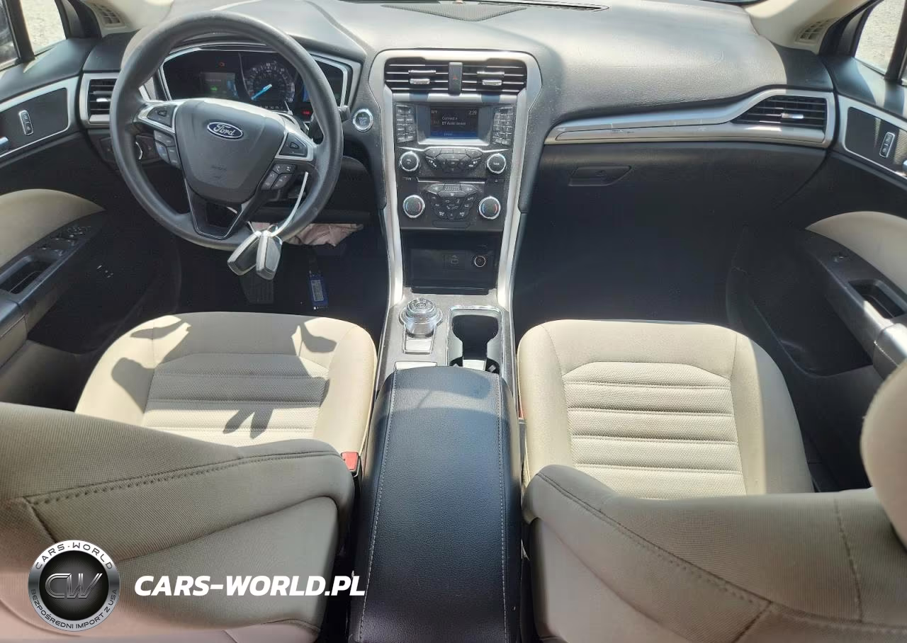 2018 Ford Fusion S Hybrid VIN:3FA6P0UU2JR101213 - 8