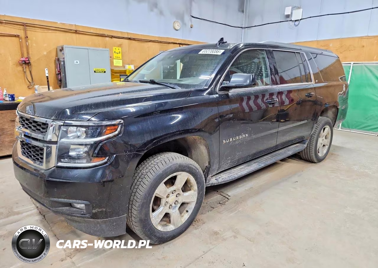 2017 Chevrolet Suburban K1500 Lt – zdjęcie 1 z 13