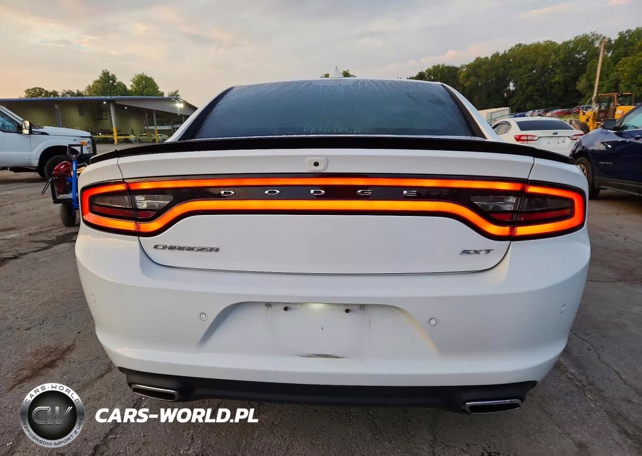 2018 Dodge Charger Sxt Plus VIN:2C3CDXHG7JH119709 - 6