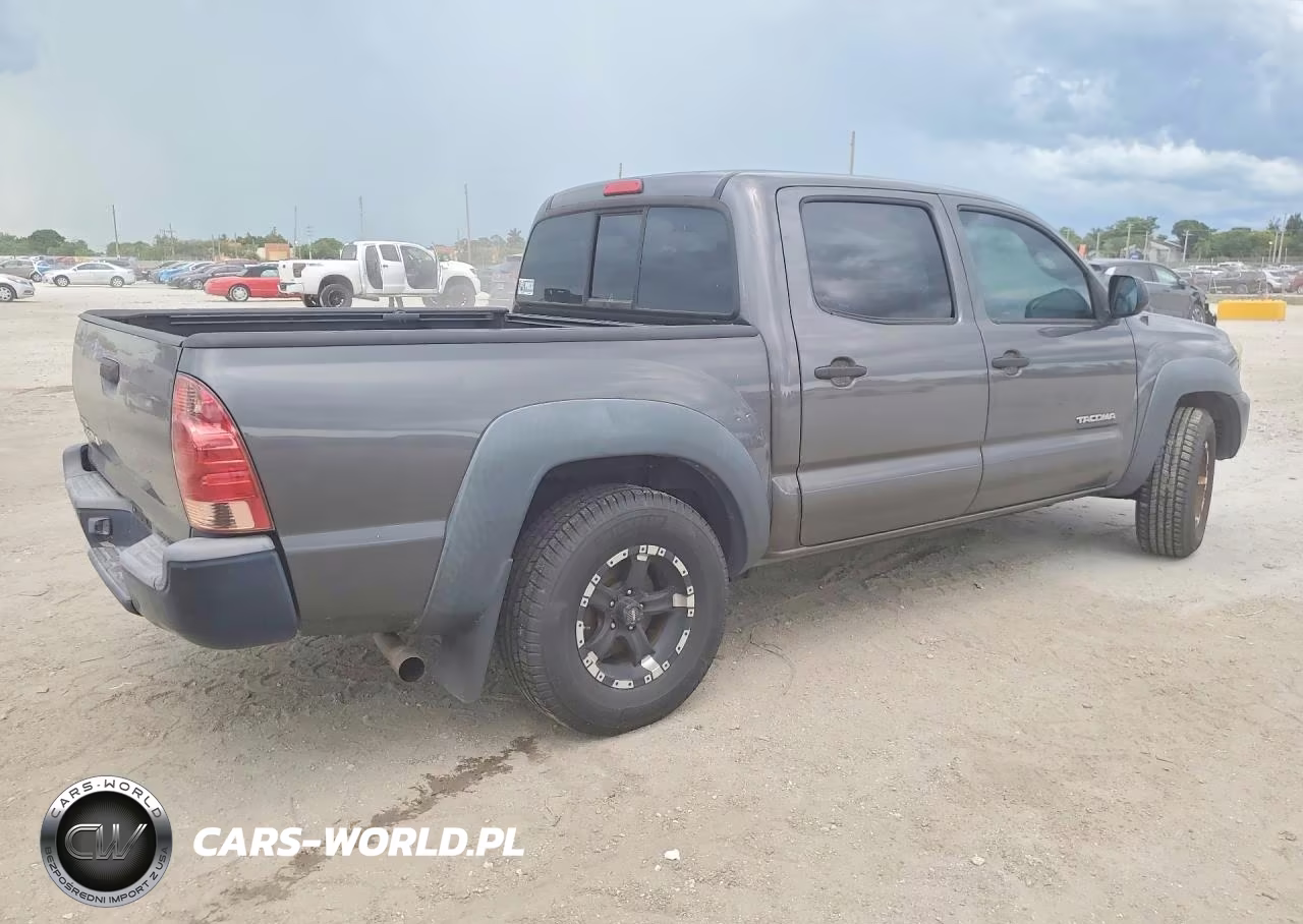2014 Toyota Tacoma Double Cab VIN:5TFJX4CN6EX040788 - 4