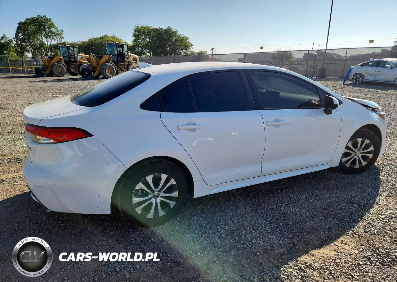 2022 Toyota Corolla Le VIN:JTDEAMDE6N3013759 - 3