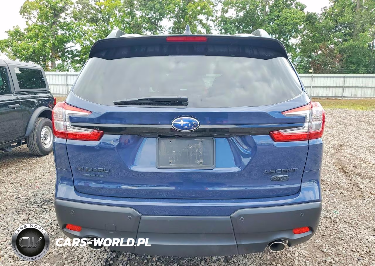2025 Subaru Ascent Onyx Edition VIN:4S4WMAFD2S3438160 - 6