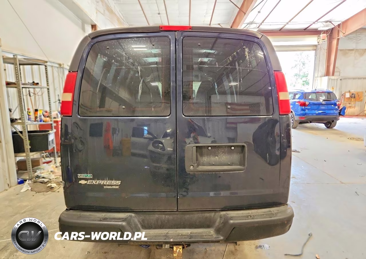 2011 Chevrolet Express G1500 VIN:1GCSGAF45B1172316 - 6