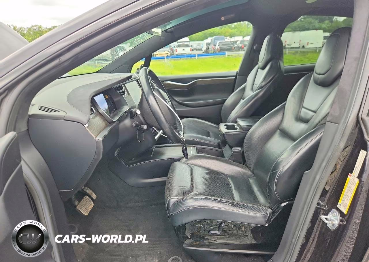 2016 Tesla Model X VIN:5YJXCBE20GF003553 - 7