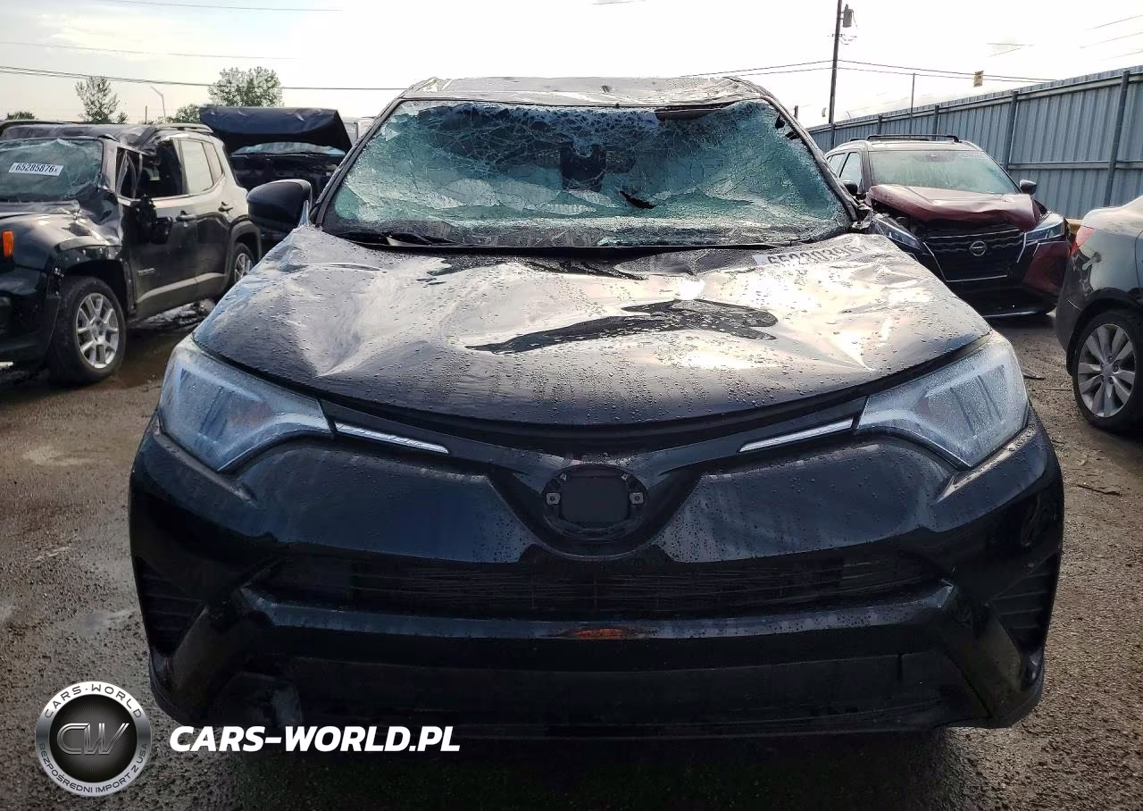 2018 Toyota Rav4 Le VIN:2T3BFREV8JW776941 - 5
