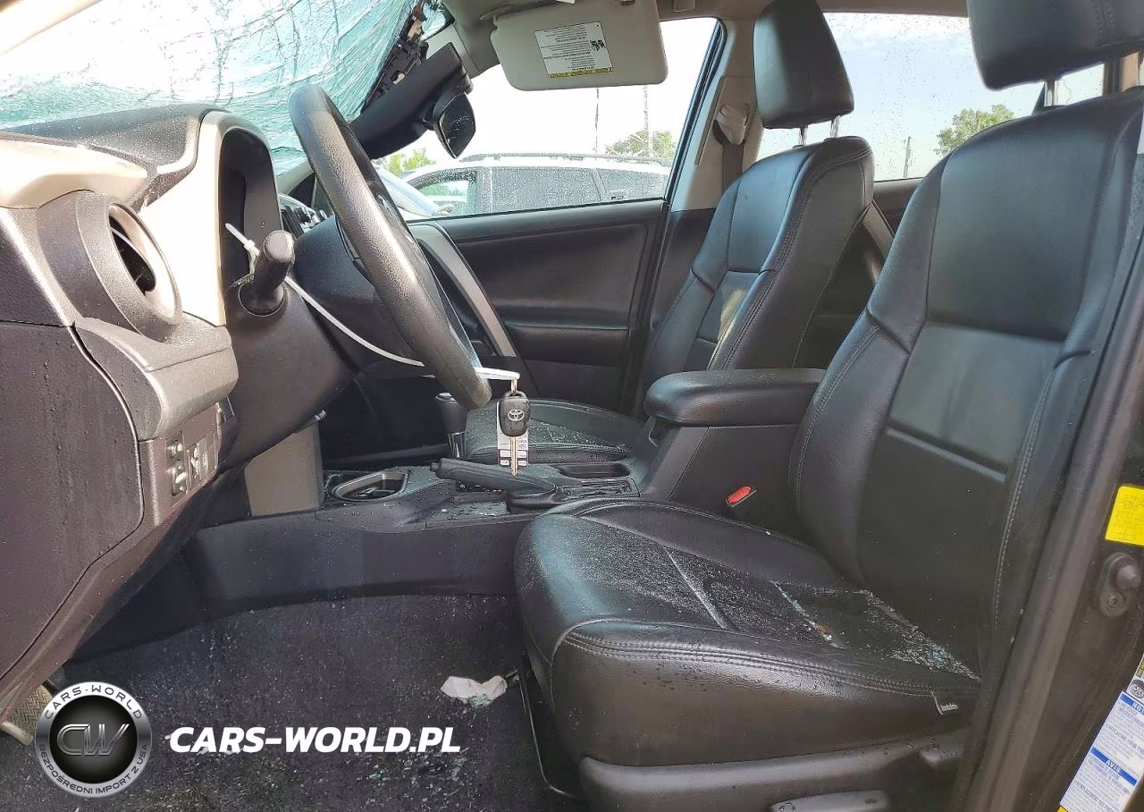 2018 Toyota Rav4 Le VIN:2T3BFREV8JW776941 - 7