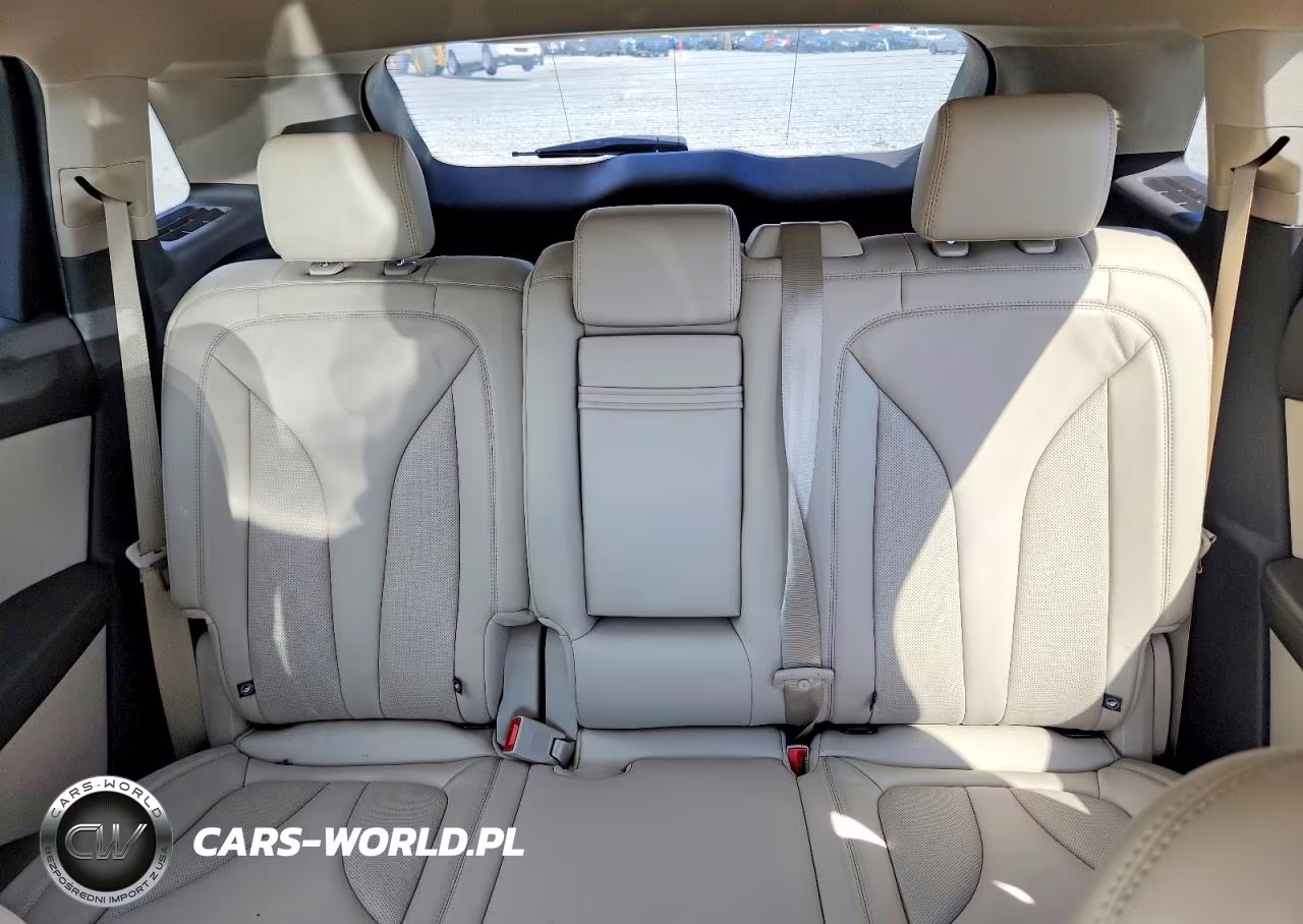 2019 Lincoln Nautilus Select VIN:2LMPJ8KP5KBL33638 - 10