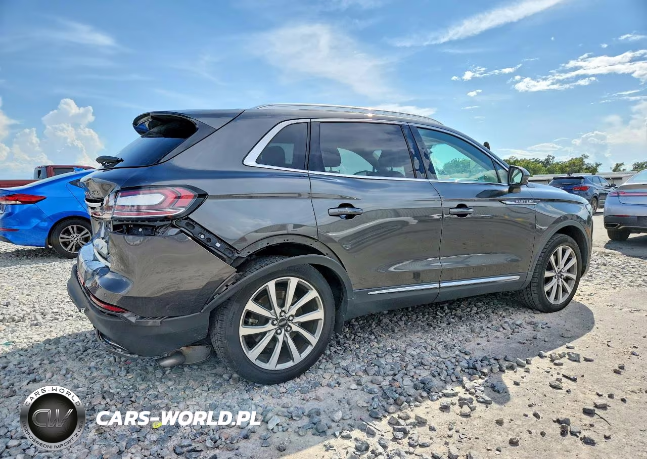 2019 Lincoln Nautilus Select VIN:2LMPJ8KP5KBL33638 - 3