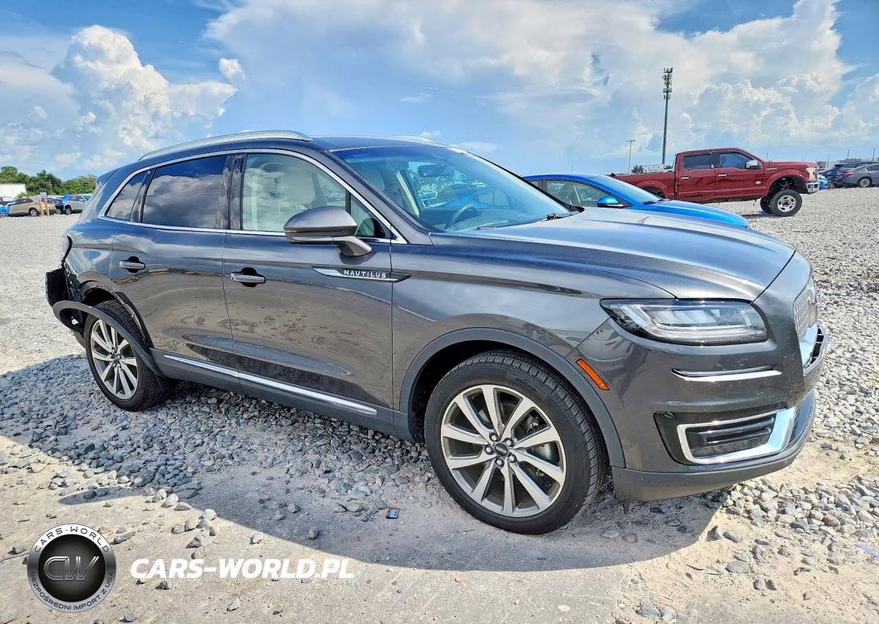 2019 Lincoln Nautilus Select VIN:2LMPJ8KP5KBL33638 - 4