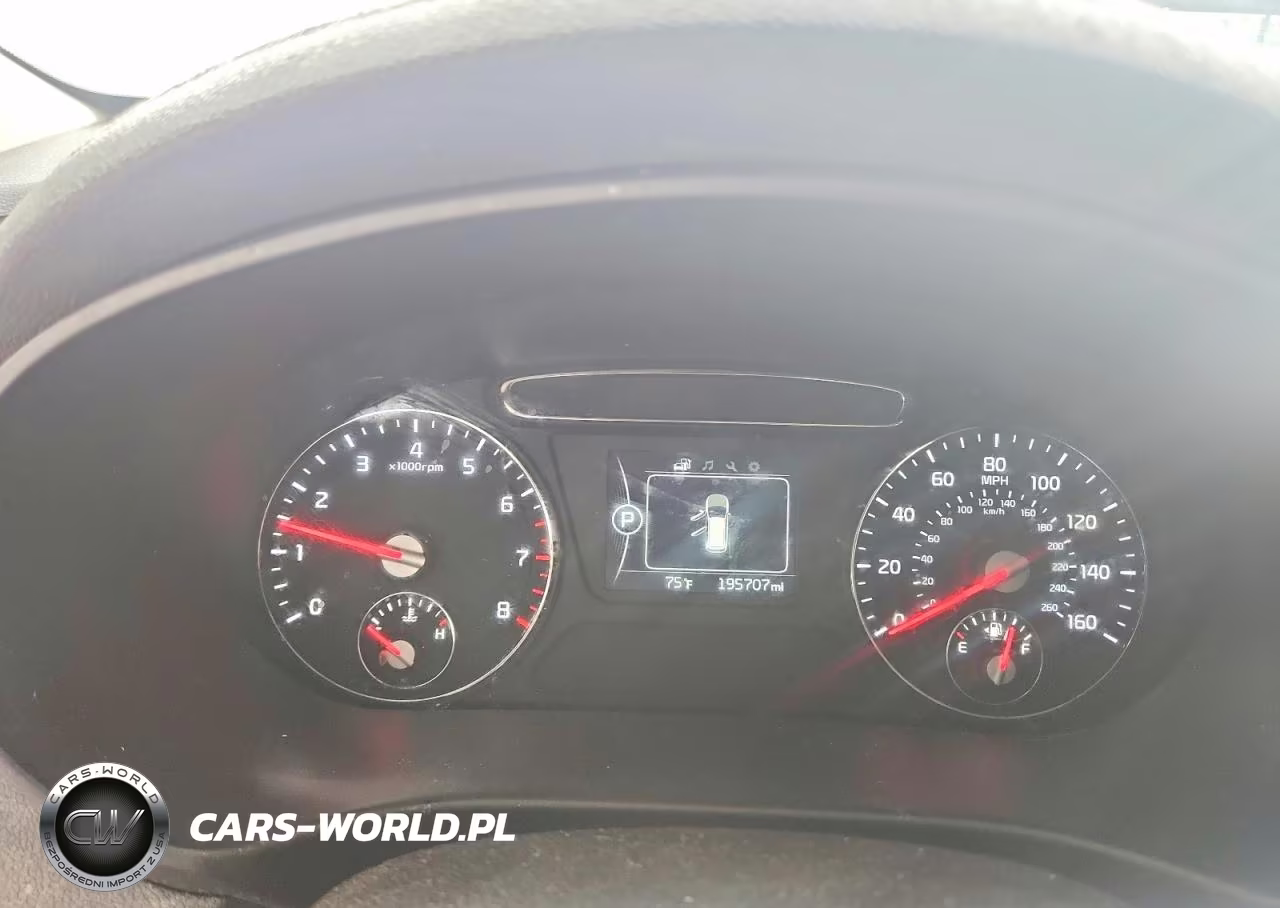 2018 Kia Sorento Lx VIN:5XYPG4A31JG424082 - 9