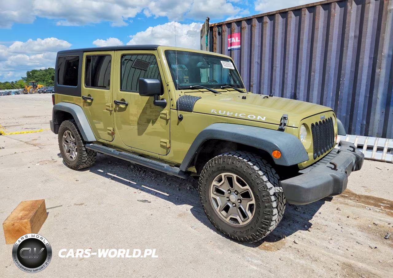 2013 Jeep Wrangler Unlimited Rubicon VIN:1C4HJWFG5DL561032 - 4