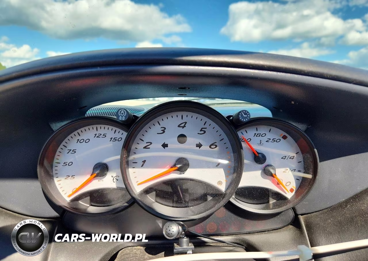1999 Porsche Boxster VIN:WP0CA2981XU632006 - 9