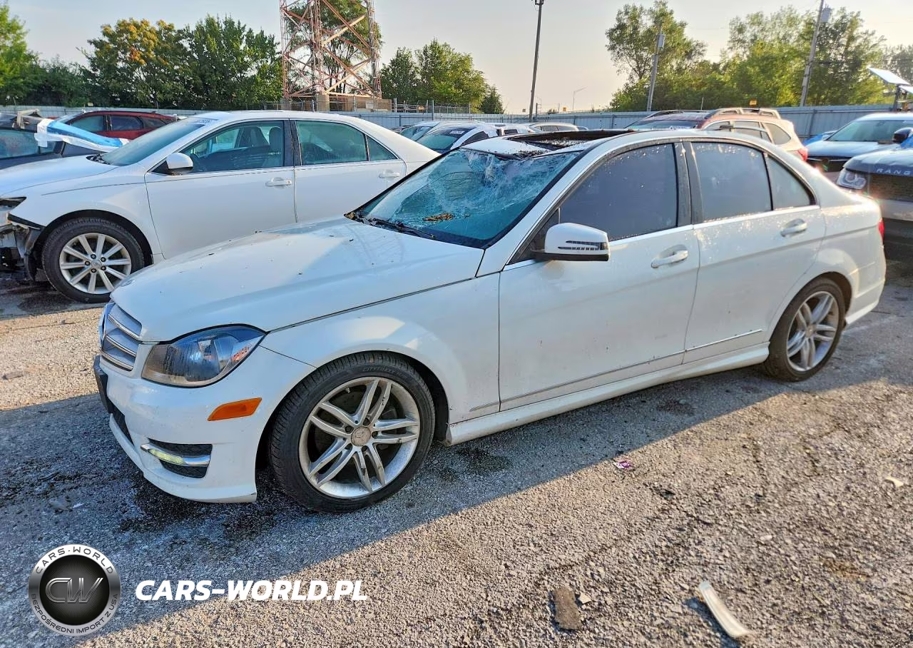 2012 Mercedes-Benz C 300 4Matic VIN:WDDGF8BB8CR212922 - 1