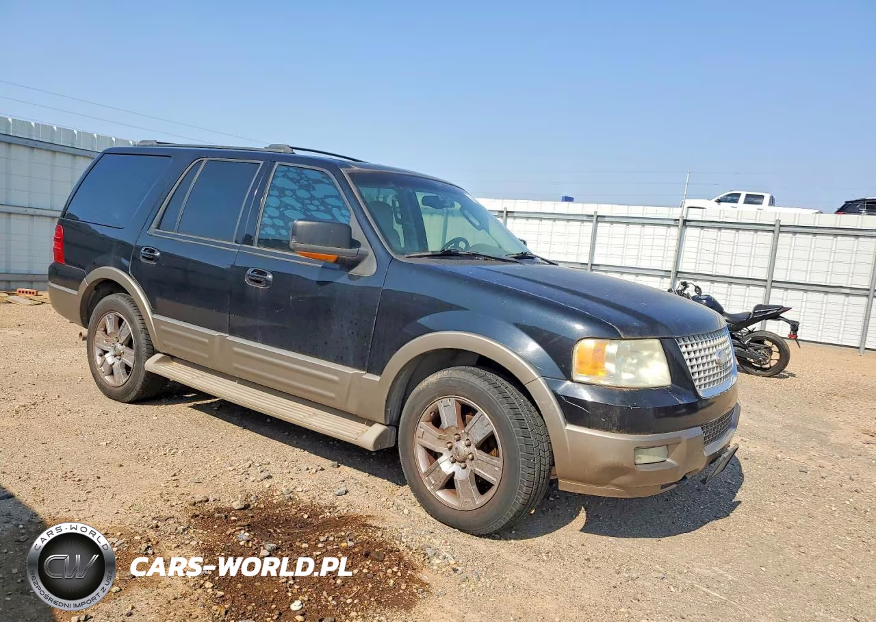 2004 Ford Expedition Eddie Bauer VIN:1FMFU18L44LA54839 - 4
